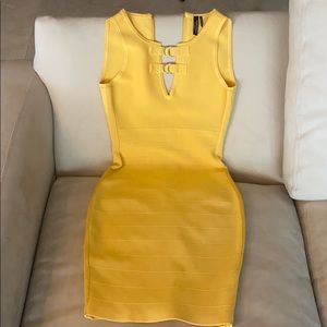 Marciano yellow dress